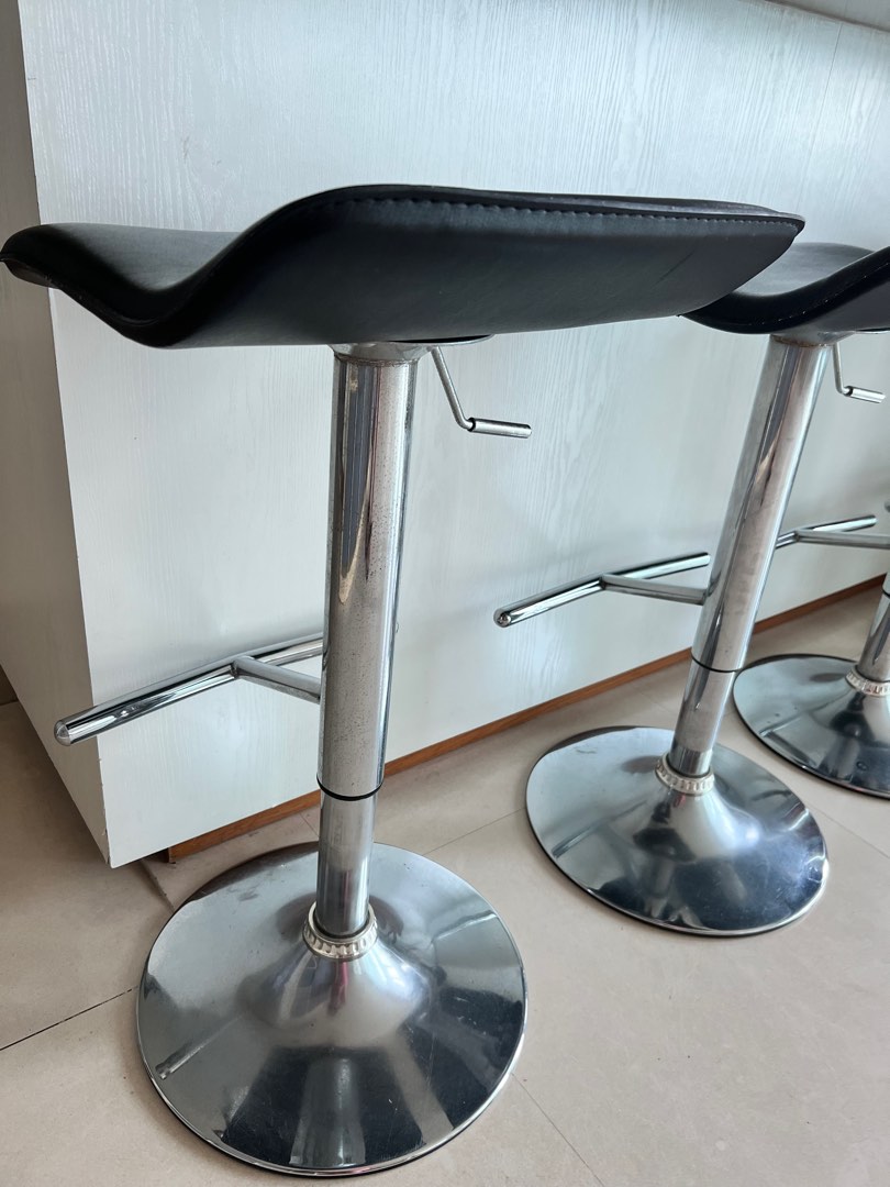 used bar stools cheap