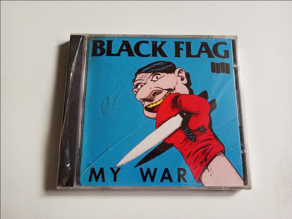 BLACK FLAG - MY WAR (Category: Storybooks) located in Valenzuela. Submitted by KAMUSIKATAYO (Listing ID 1199483952, Image 1). Description: SEALED CRACK ON CASE.