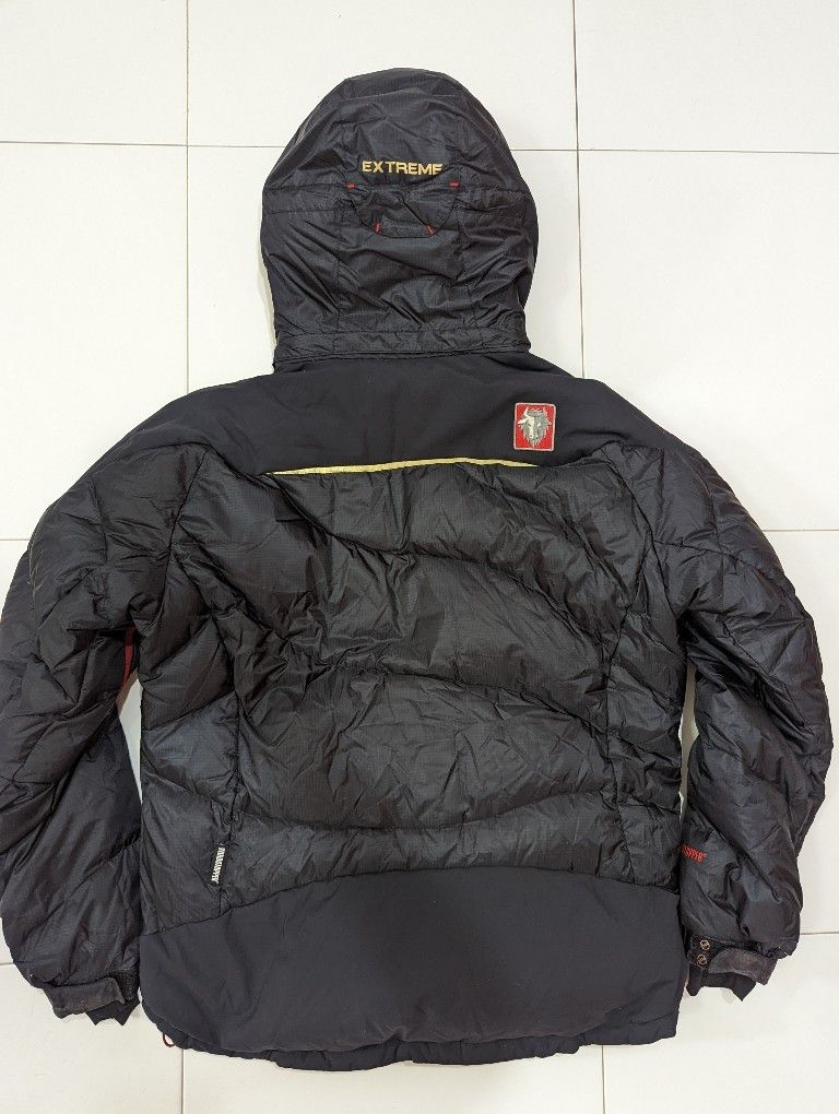Blackyak Extreme Peak Windstopper Down Jacket, Sports Equipment