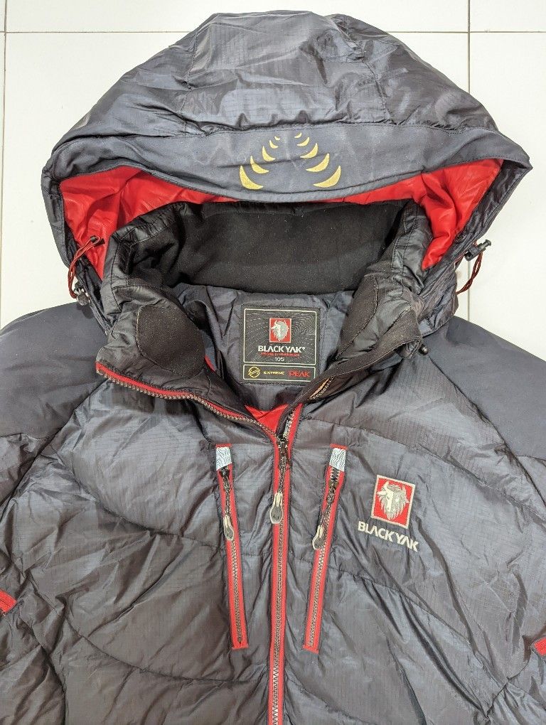 Black yak extreme peak jacket price clearance