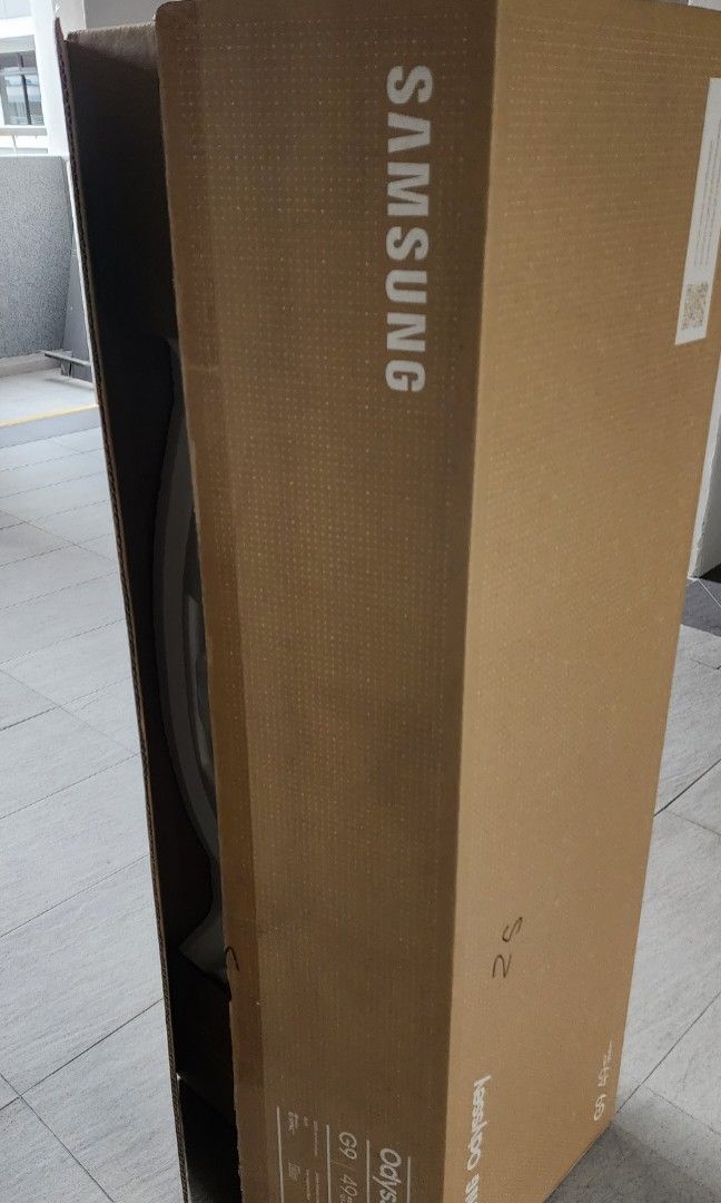 Box for Samsung Odyssey G9, Computers & Tech, Parts & Accessories