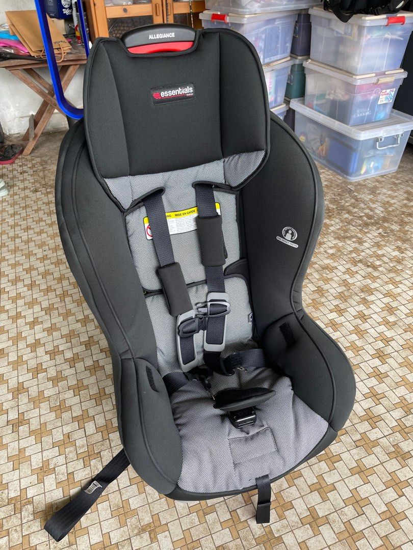 Britax Allegiance Convertible Car Seat
