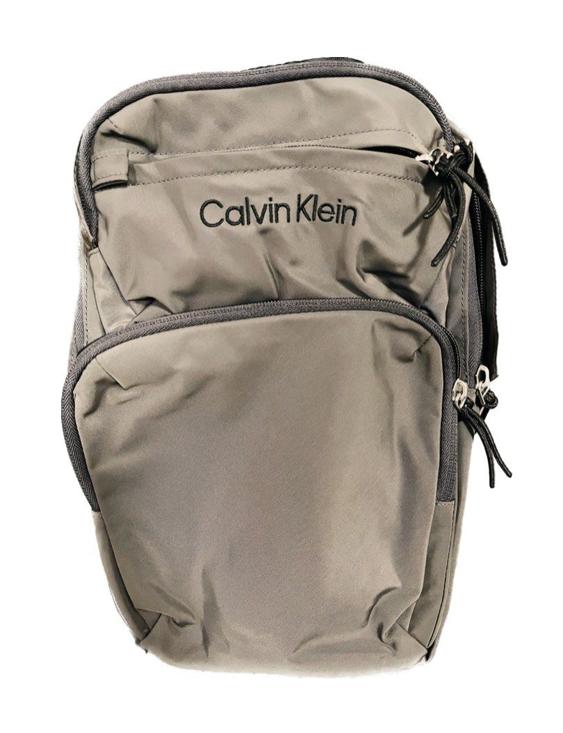 Calvin Klein Men’s Crossbody Bag (Category: Sling Bags) located in Manila. Submitted by fablee (Listing ID 1199583236, Image 1). Description: 💯% Authentic & Original, personally important from USA * #CalvinKlein Men’s Cross Body Bag * #CK * Material: Nylon * Color: Grey * Dimensions: 13x8x2inches * You can checkout the item at our shop: https://shopee.ph/fablee.