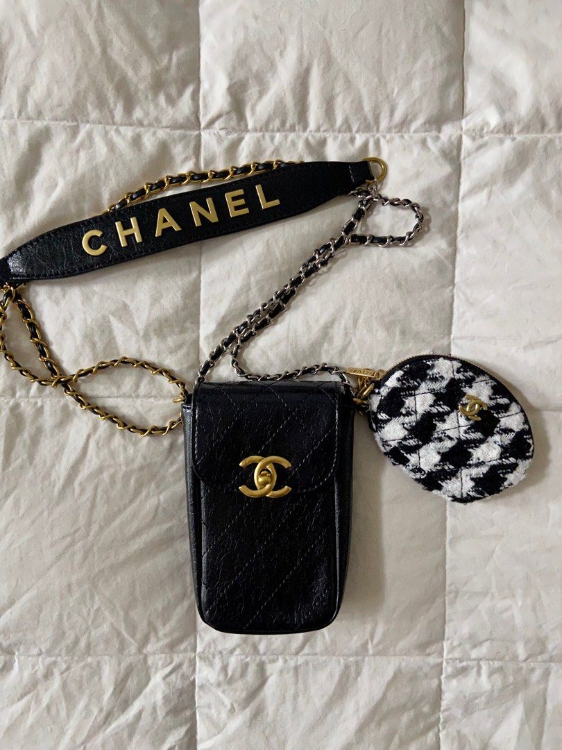 Chanel Bag VIP Gift Crossbody 100% original with certification