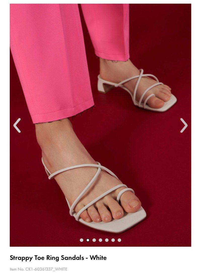 Red toe cheap ring sandals