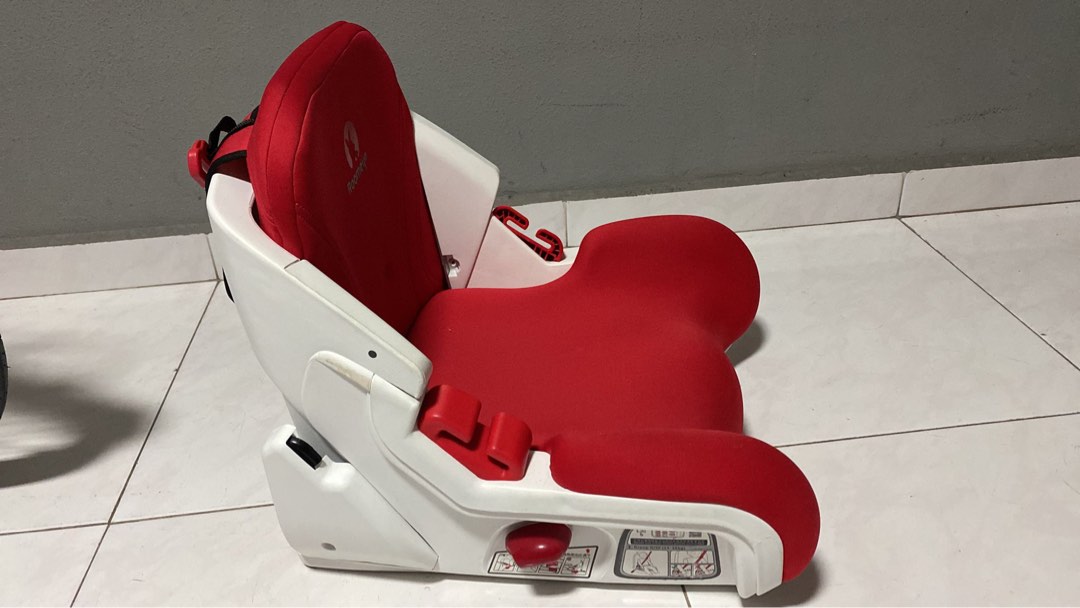 Child booster seat with iso fix, Babies & Kids, Going Out, Car Seats on