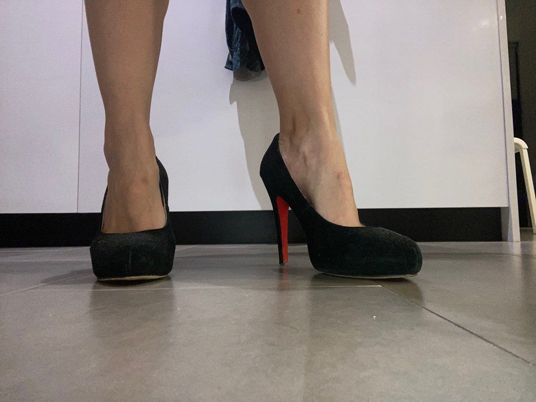 CHRISTIAN LOUBOUTIN BLACK SUEDE HEELS Women s Fashion Footwear