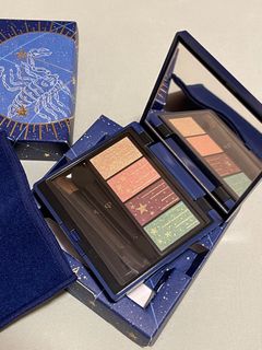 （分類：）位於 。 由 Candyflossss 提交（商品編號 1199560122，圖片 1）。簡介： 。