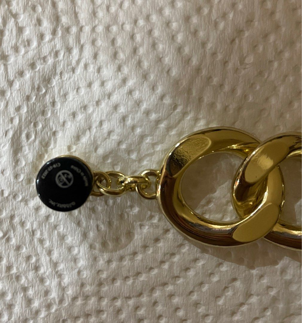 Crocs Jibbitz Gold Chain x 1 original, Women's Fashion, Watches