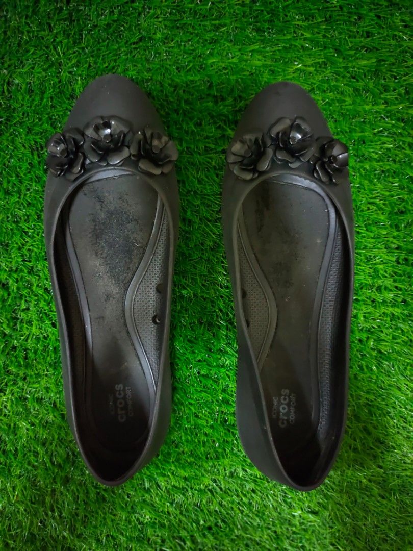 Crocs Lina Flower flat women size 8