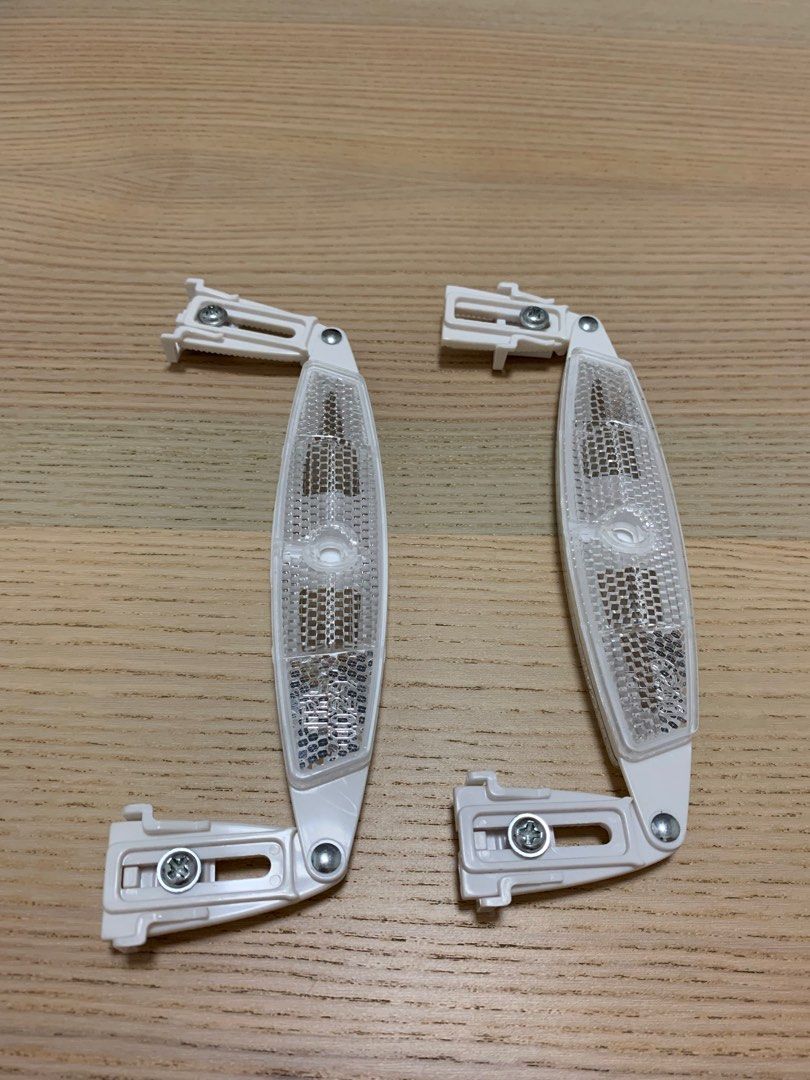 Decathlon bicycle pedals, reflectors, and a bell, Sports Equipment