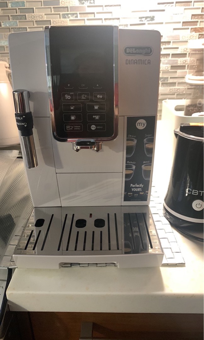 Delonghi Dinamica white, TV & Home Appliances, Kitchen Appliances