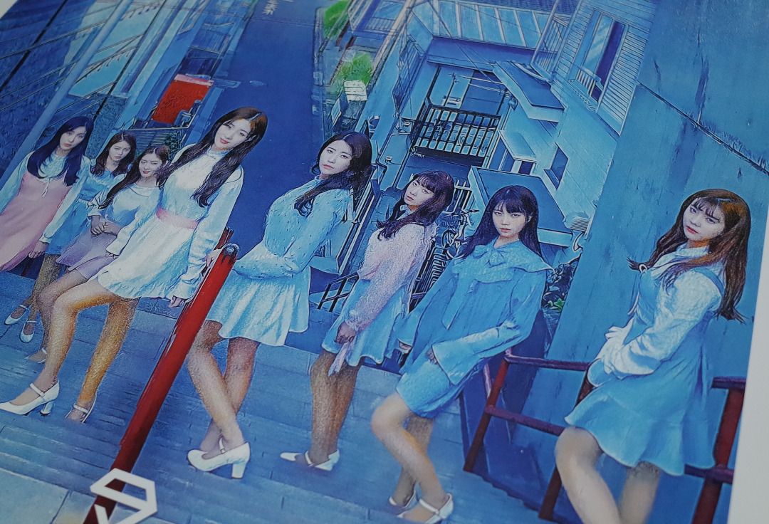 DIA - YOLO album with poster, Pink Version, K-Pop, Hobbies & Toys