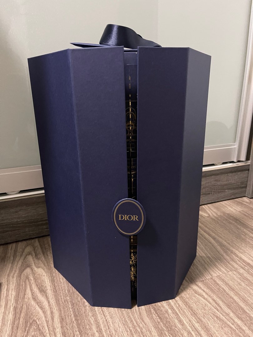 Dior Advent Calendar box and paper bag (no items), Hobbies & Toys