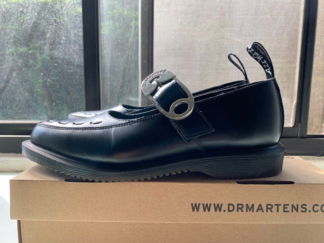 Dr hotsell martens cammey
