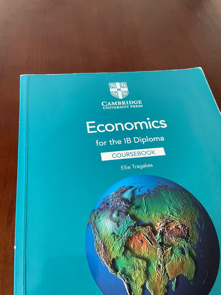 Economics for the IB Diploma Ellie Tragakes Hobbies Toys Books Magazines Textbooks on