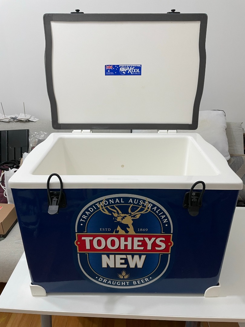 EvaKool 65L Ice box / Cooler / Esky, Furniture & Home Living, Outdoor