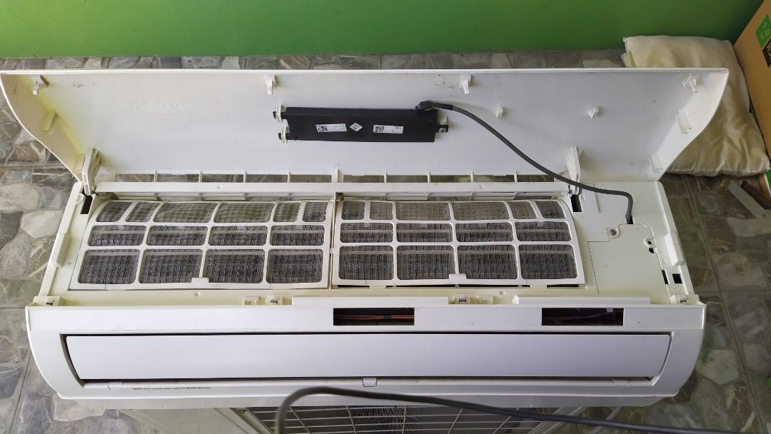 Everest Aircon 1HP (noninverter), Furniture & Home Living, Furniture