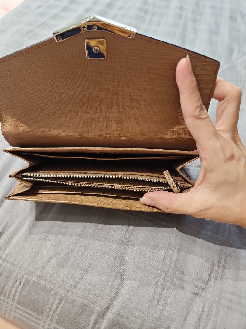 Fendi female wallet cheap