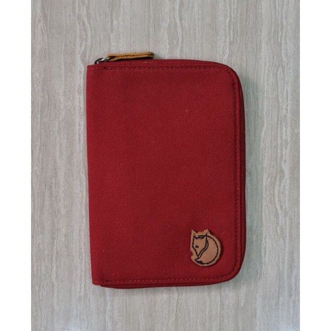 Fjallraven Passport Wallet, Women's Fashion, Bags & Wallets, Wallets