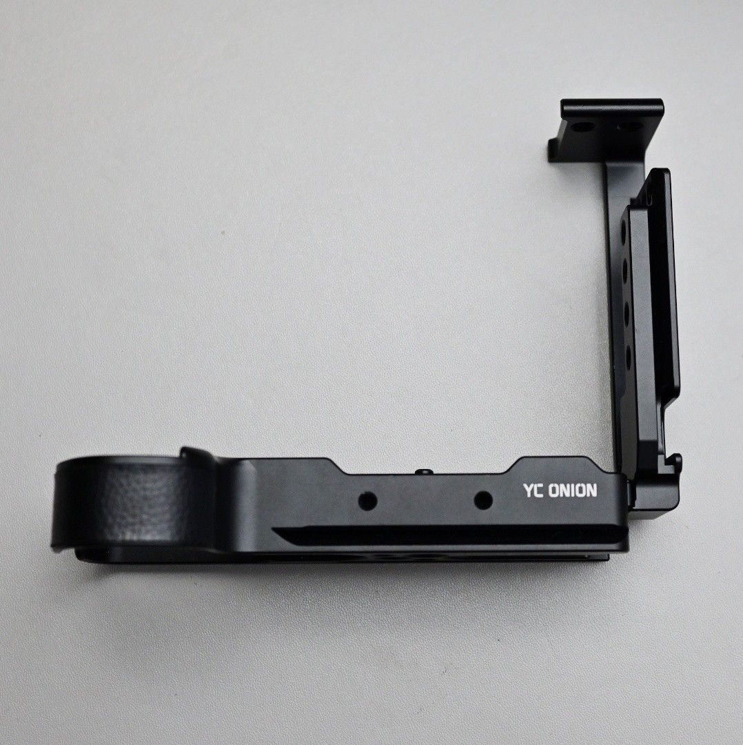Staffa A L (L-Bracket) YC Onion Serie Litchi Per Canon EOS 5D Mk IV - Alluminio X002FS7QPD
