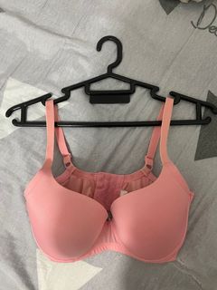 (Category: ) located in . Submitted by kawaiikittyc (Listing ID 1199584117, Image 1). Description: .