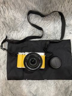 Fujifilm X-A2 (Yellow) with Fujinon Aspherical Lens