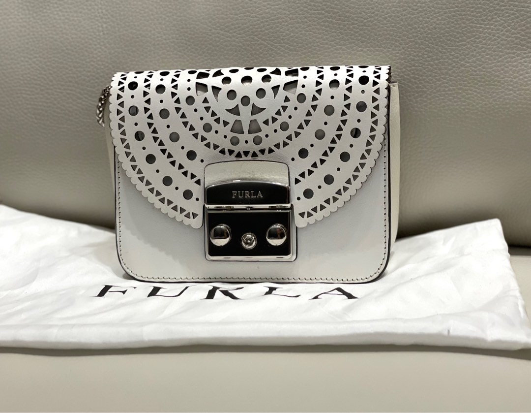 White furla hotsell