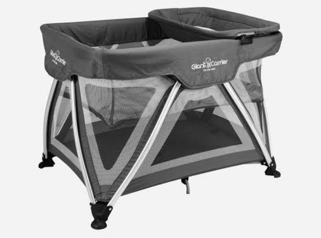 Giant Carrier Crib, Babies & Kids, Baby Nursery & Kids Furniture, Cots