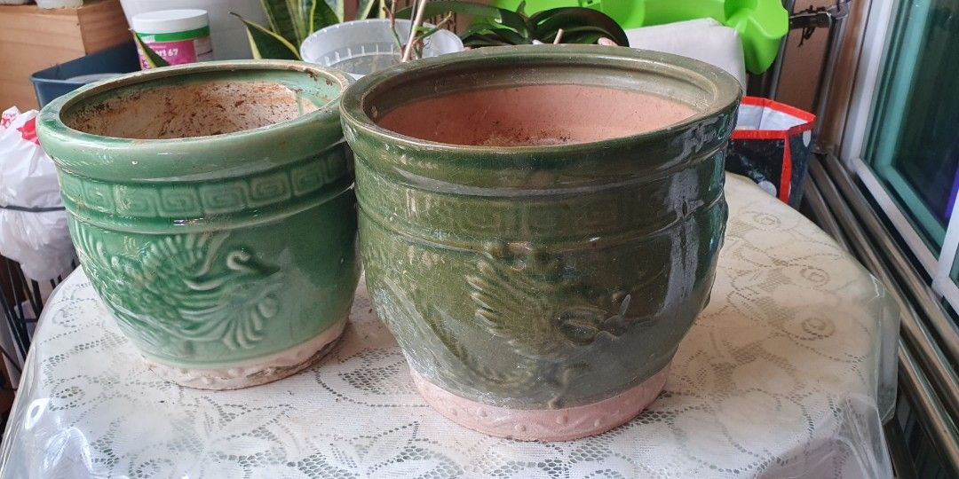Glazed clay pot (a pair), Furniture & Home Living, Gardening, Pots