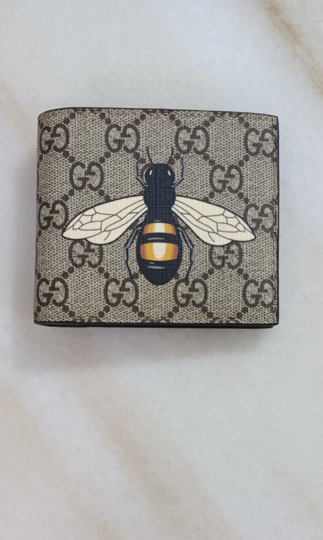 Gucci wallet hot sale bee print