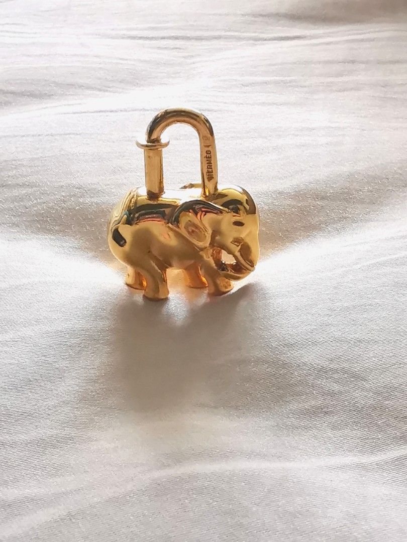 Hermes, Accessories, Hermes Elephant Cadena Padlock Bag Charm Gold Small  Good 5982