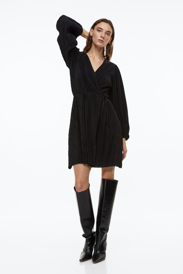 h&m pleated black dress Women's Black Pleated Camisole Dress