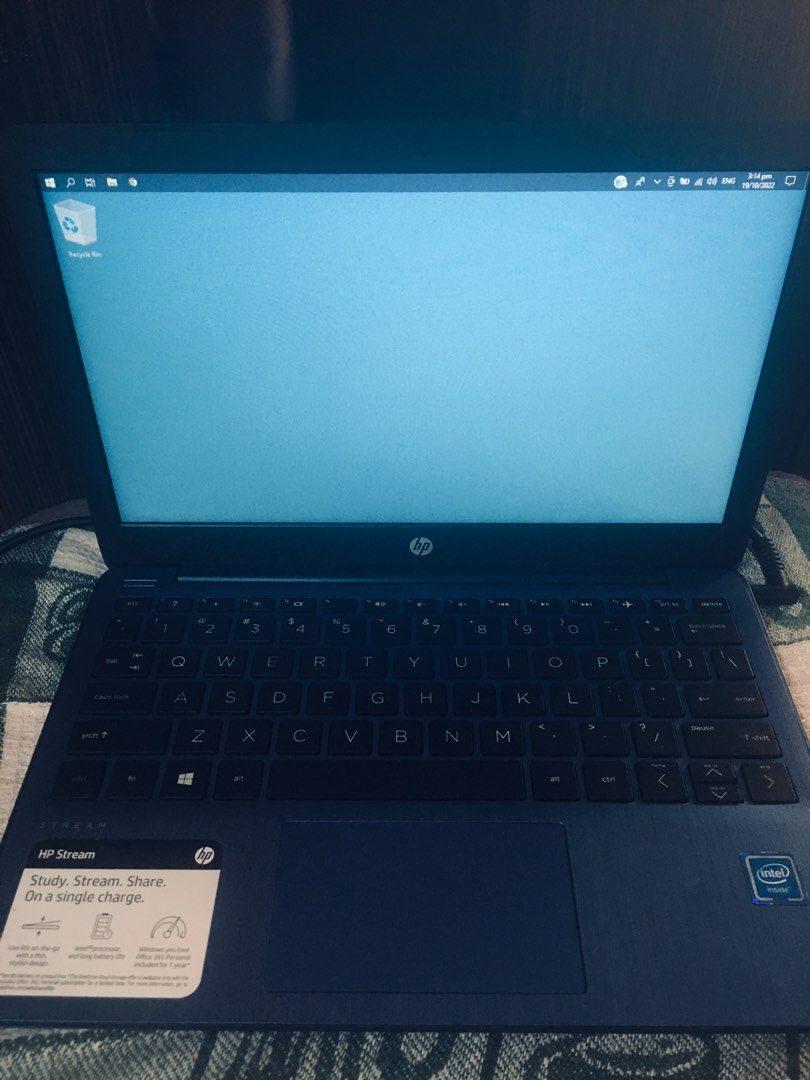 HP STREAM 11ak0xxx, Computers & Tech, Laptops & Notebooks on Carousell