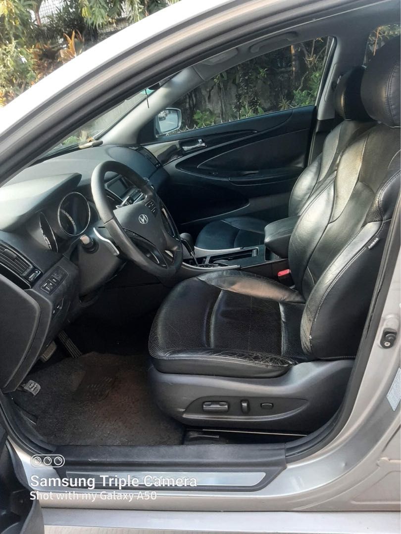 Hyundai Sonata Premium Matic Moonroof Very Fresh In Out Nothing To Fix