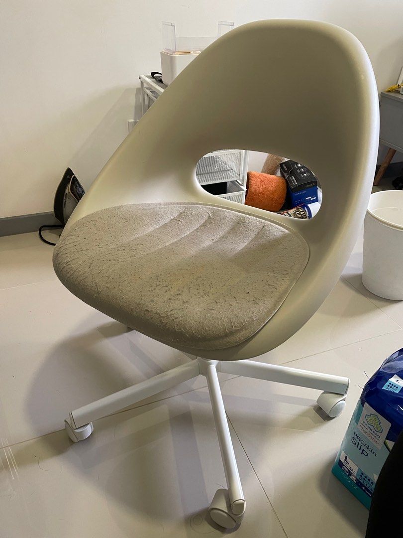 Ikea Blyskar swivel chair