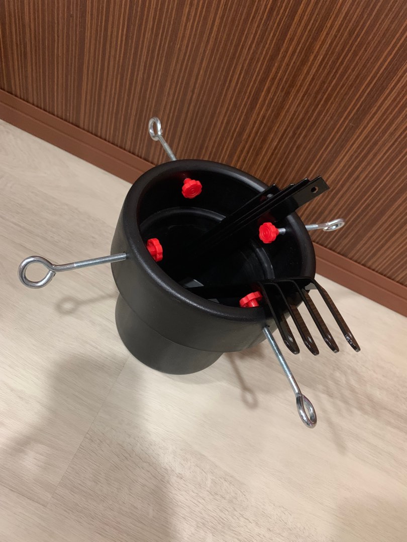 Ikea Christmas Tree stand (Vinter 2021), Furniture & Home Living, Home