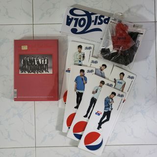 IKON Album and photo card stand