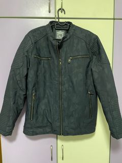 (Category: ) located in . Submitted by smartshoppes (Listing ID 1199575797, Image 1). Description: .