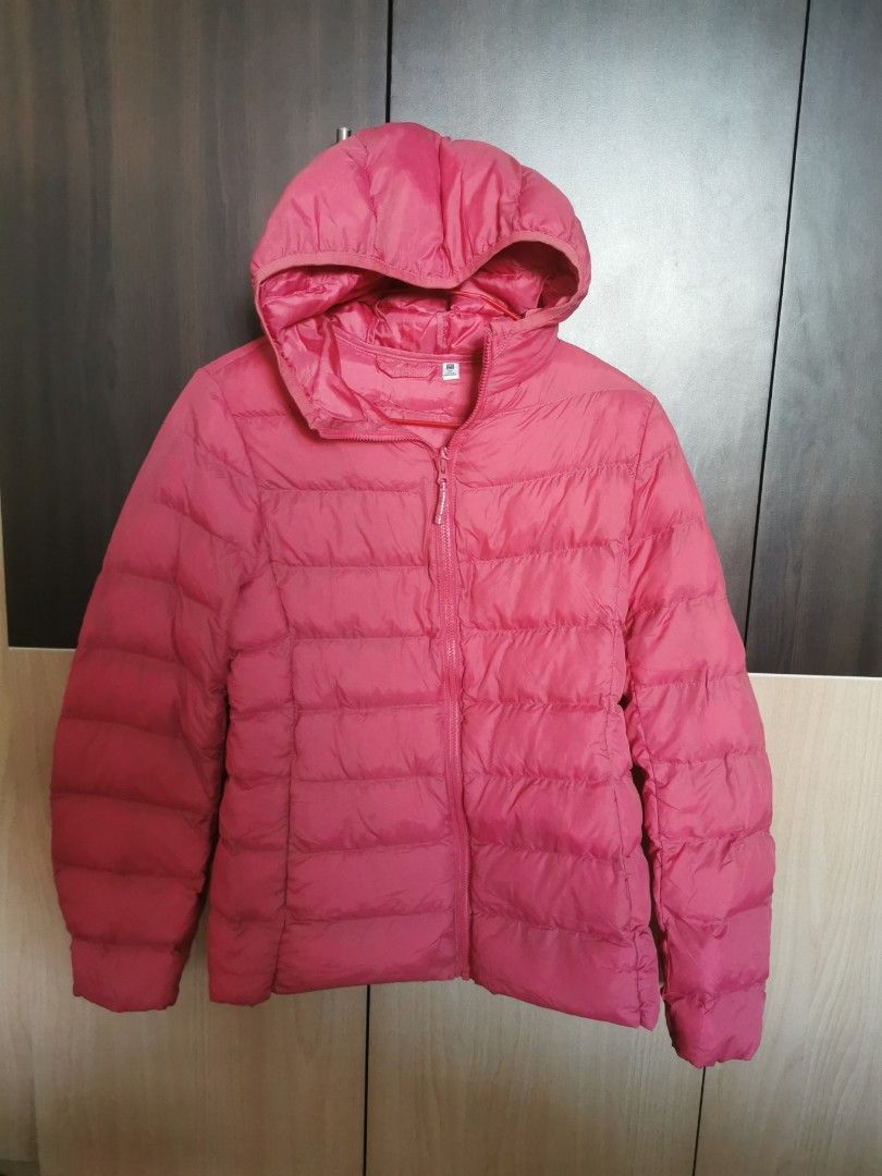 Jacket Uniqlo, Women's Fashion, Coats, Jackets and Outerwear on Carousell