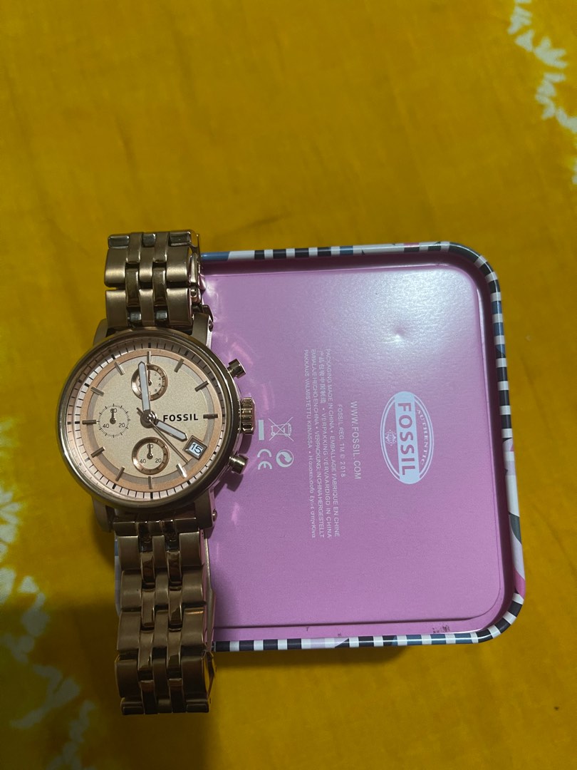 jam tangan fossil, Fesyen Wanita, Jam Tangan di Carousell