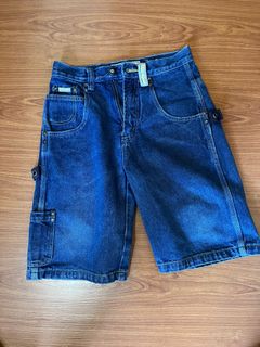 (Category: ) located in . Submitted by cop.item (Listing ID 1199508975, Image 1). Description: .