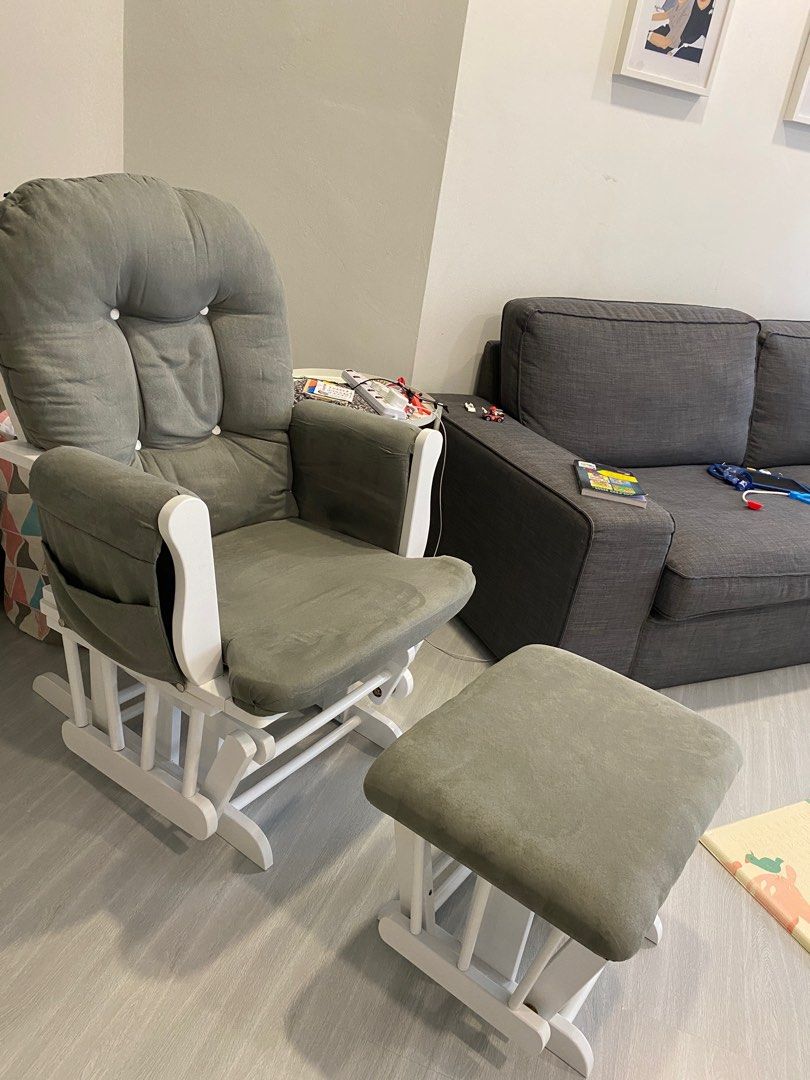 Juniors glider outlet chair with ottoman