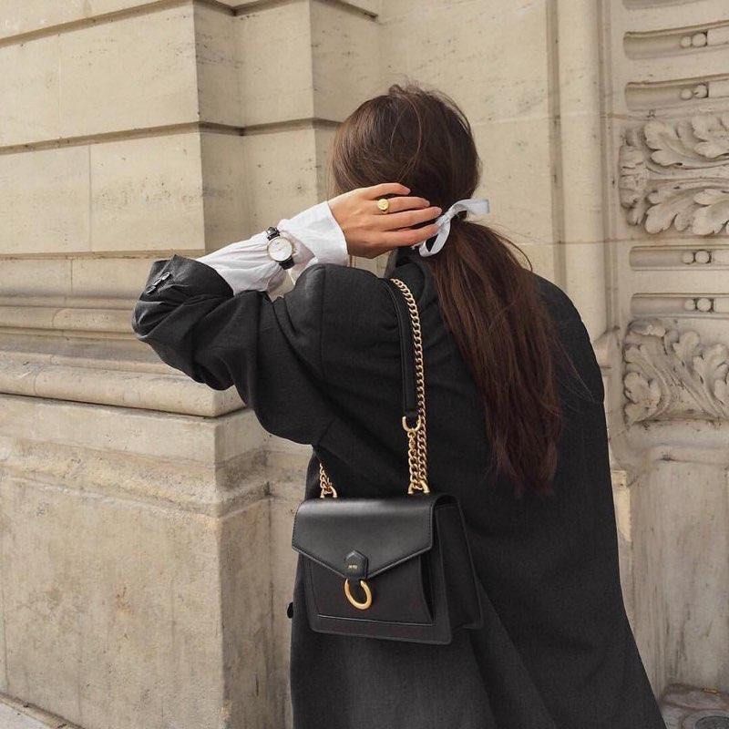 JW Pei Envelope Crossbody Bag in Black, Women's Fashion, Bags