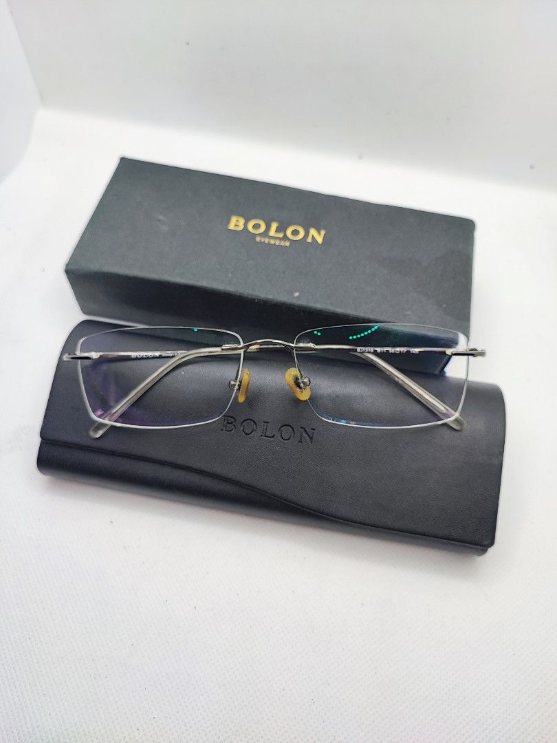 Kacamata frameless bolon authentic, Barang Mewah, Aksesoris di Carousell