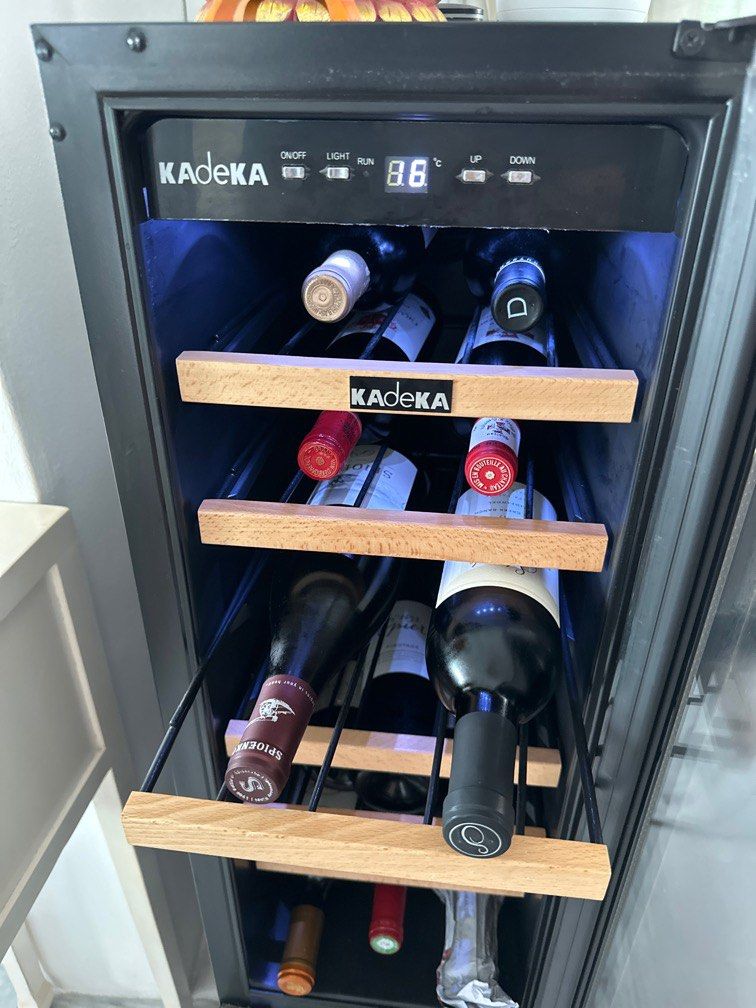 Kadeka Wine Refrigerator, TV & Home Appliances, Kitchen Appliances