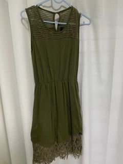 Lace cotton dress
