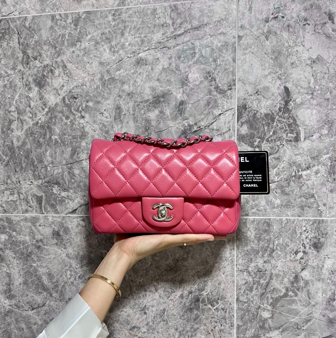 Chanel classic flap review: a pink Chanel bag - Happy High Life