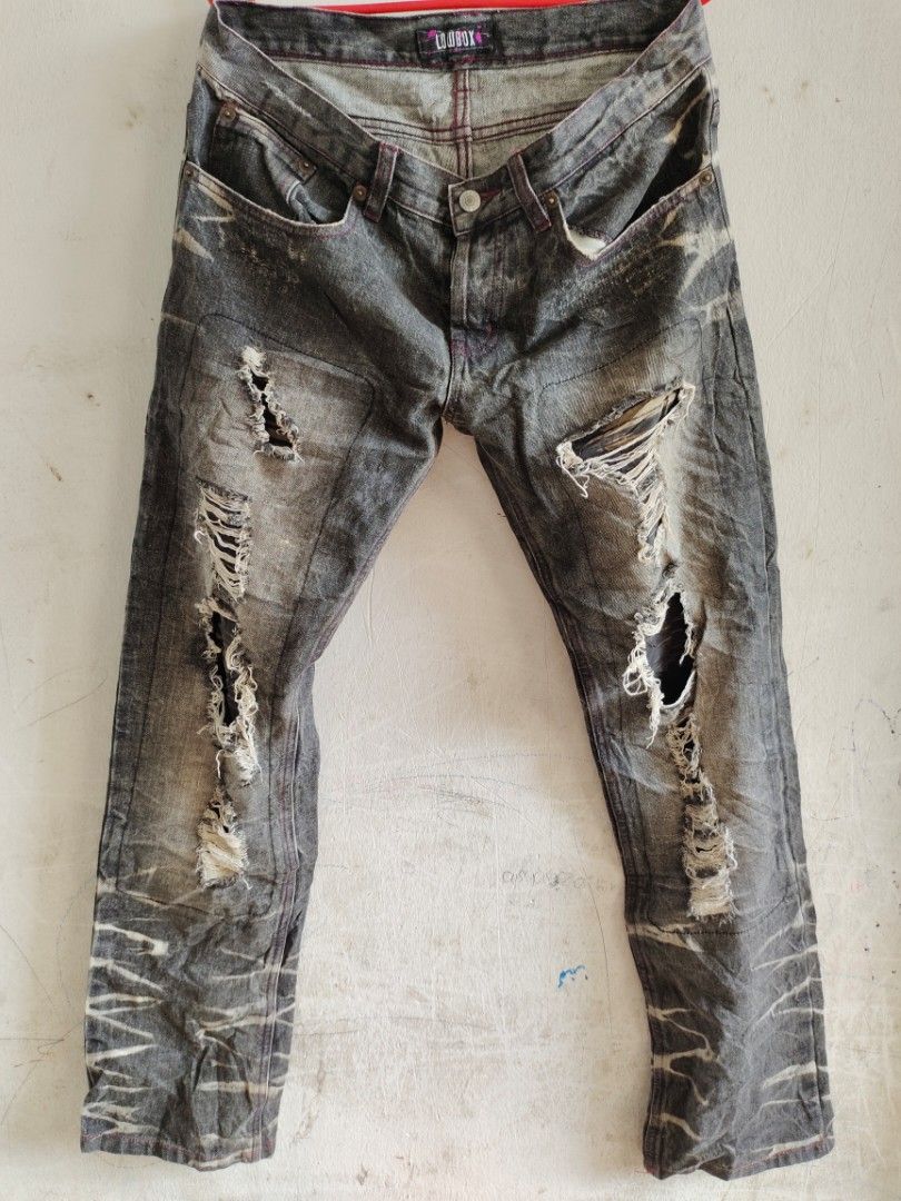 Lowbox distreesed ripped jeans, Men's Fashion, Bottoms, Jeans on