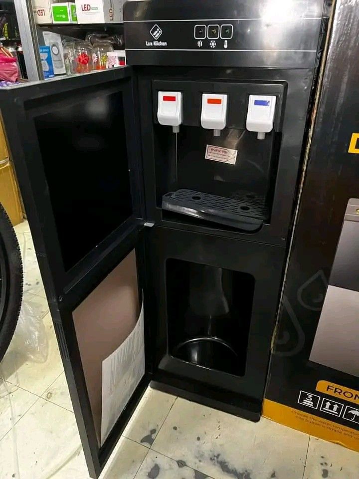 Lux kitchen Water dispenser, TV & Home Appliances, Kitchen Appliances